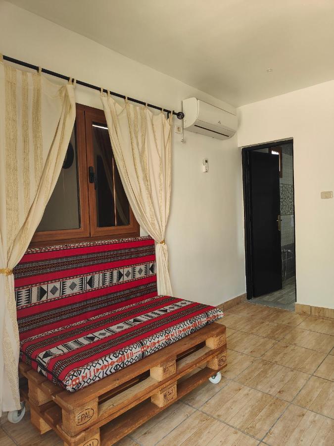 Hotel Dar Barka Kebili Exterior foto